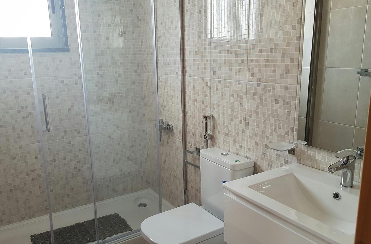 Private Apartament Celestina & Carlos Mindelo Bagian luar foto