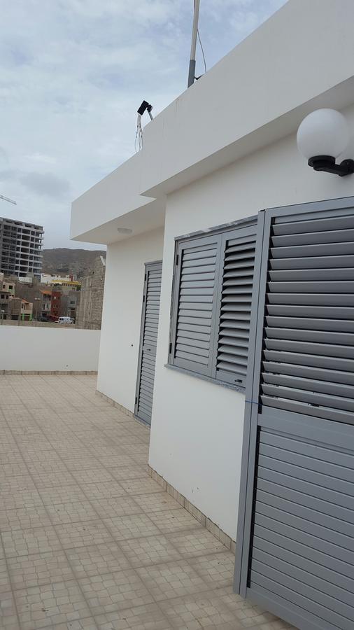 Private Apartament Celestina & Carlos Mindelo Bagian luar foto
