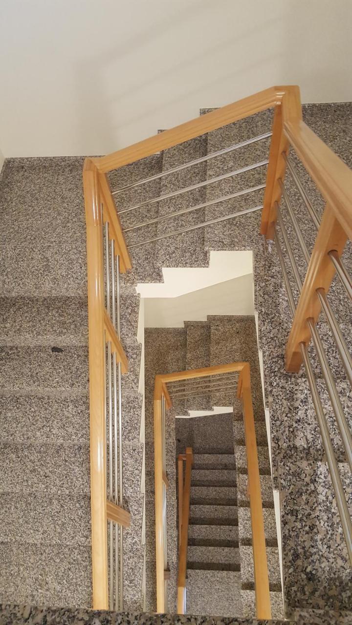 Private Apartament Celestina & Carlos Mindelo Bagian luar foto