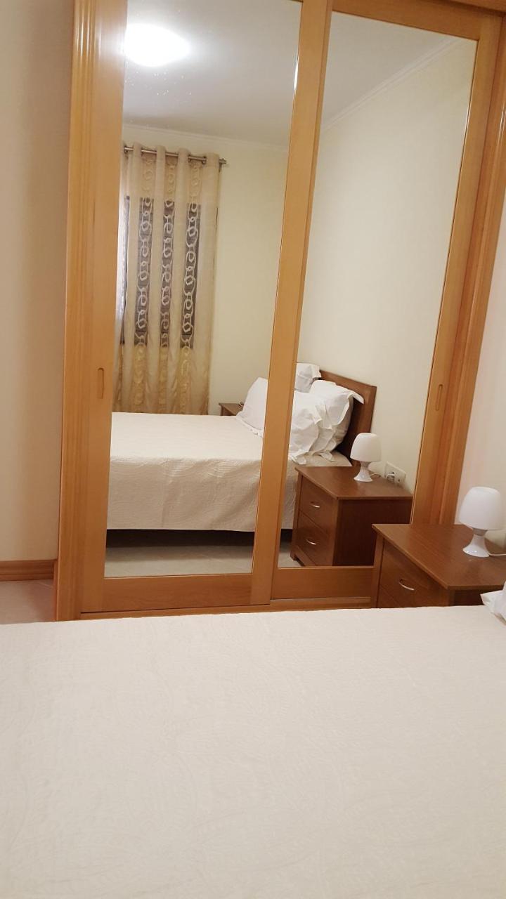 Private Apartament Celestina & Carlos Mindelo Bagian luar foto