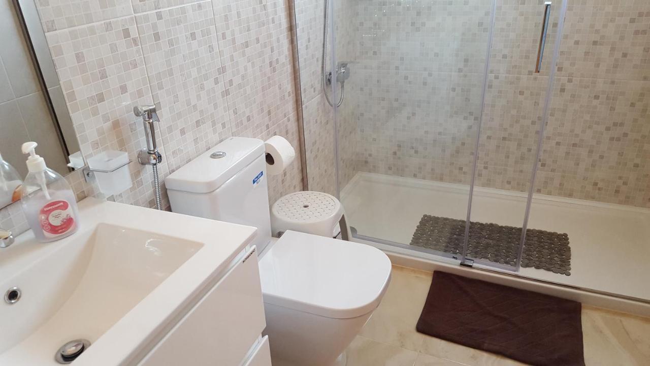 Private Apartament Celestina & Carlos Mindelo Bagian luar foto
